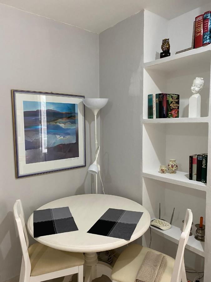 Schoenes Apartment - Ruhig - Aussenpool ลาโอโรตาวา ภายนอก รูปภาพ